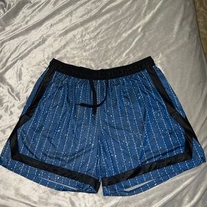 Nike Women's Swoosh Fly Basketball Shorts NEW 2XL